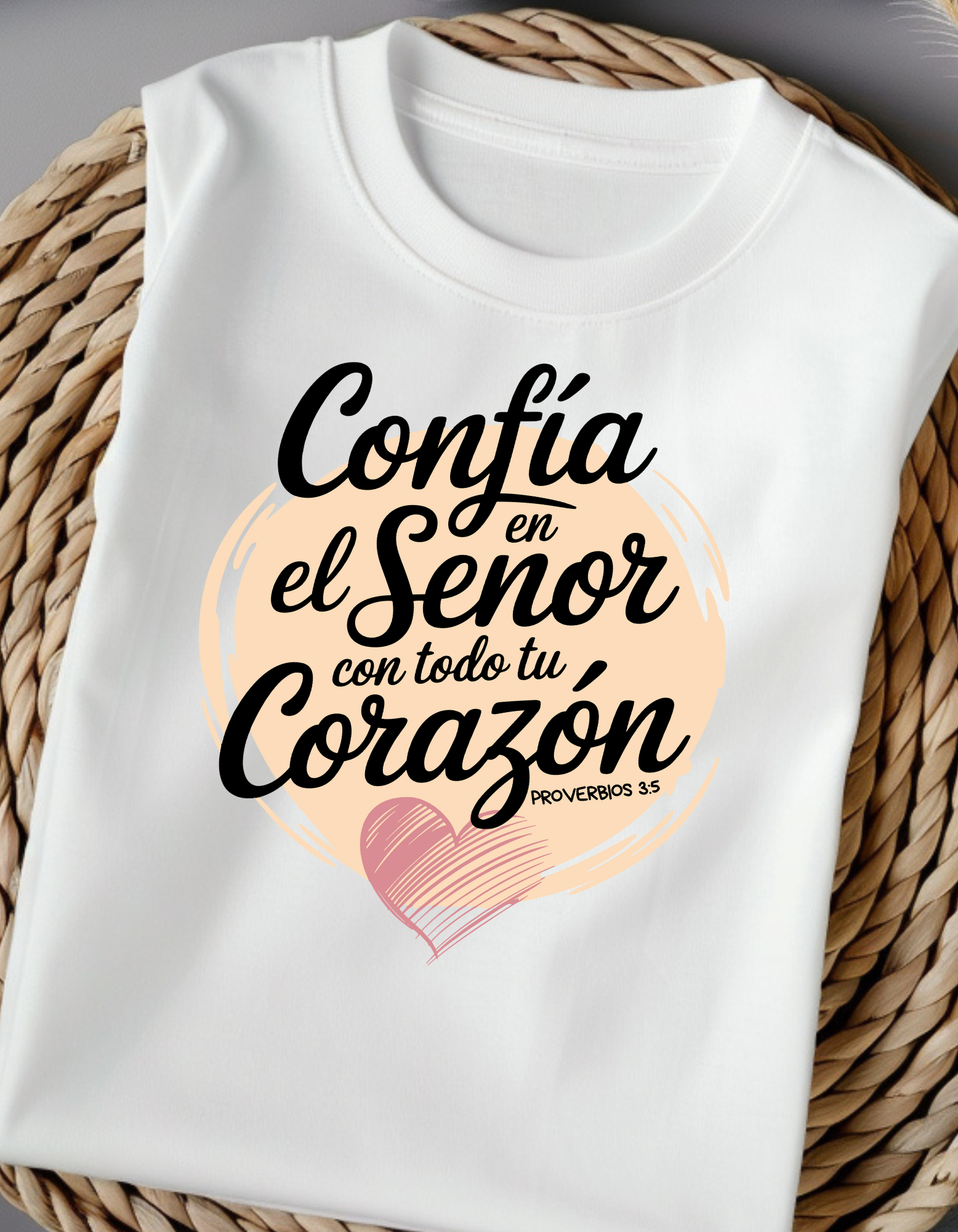 Camiseta Cristiana Blanca para Mujer | Algodón Suave con Frase de Fe